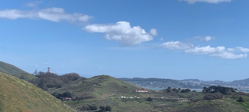 Should I cut holes into my new Lululemon&nbsp;leggings?