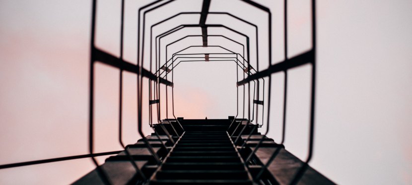 SUCCESS // Ambition versus&nbsp;Competition